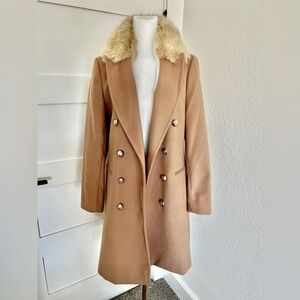 Double breasted button closure coat
